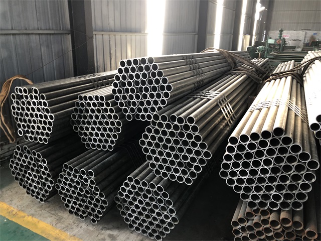 呼和浩特小口径厚壁无缝钢管