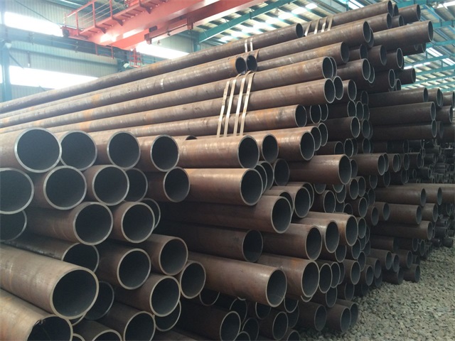 呼和浩特化肥设备用高压无缝钢管