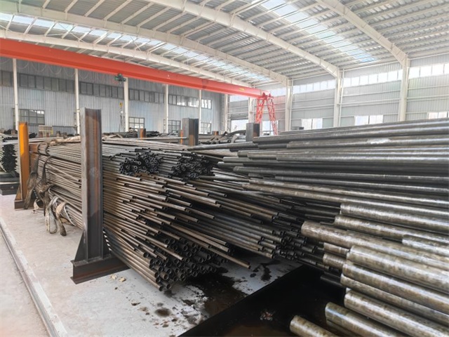 呼和浩特12crmov精密无缝钢管